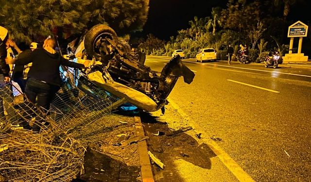 Alanya’da otomobil takla attı